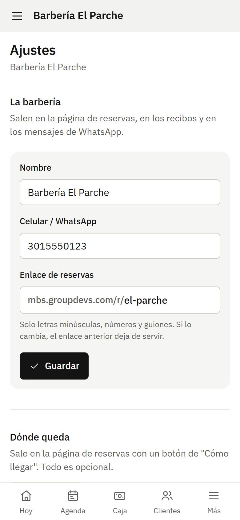 Pantalla de ajustes y enlace en el celular